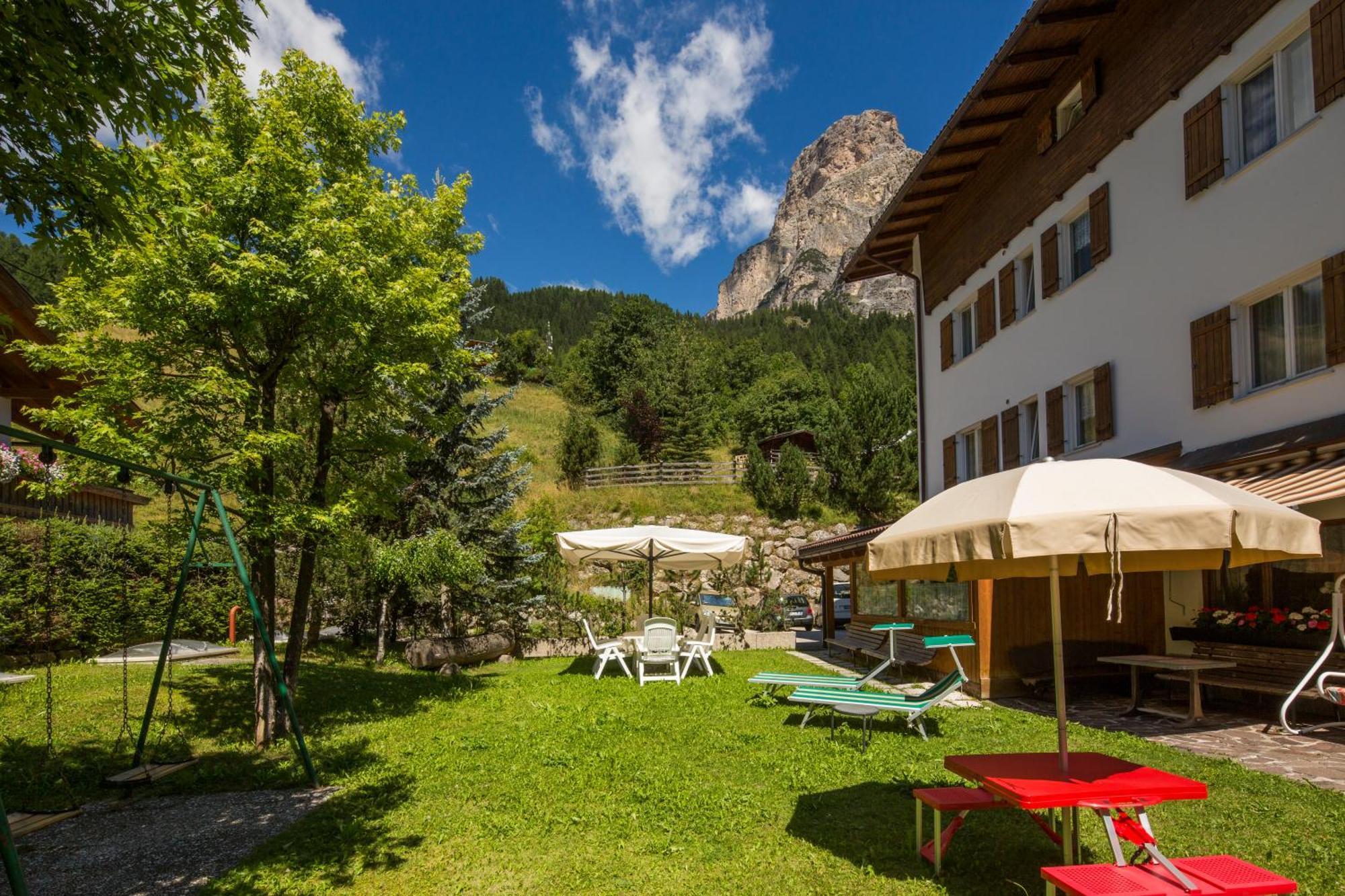 Hotel Maria Corvara Exteriér fotografie
